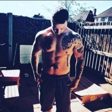 East Londonboy nackt heiße bilder