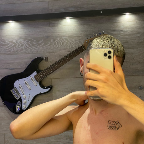 youngditellino kostenlose nacktheit galerien