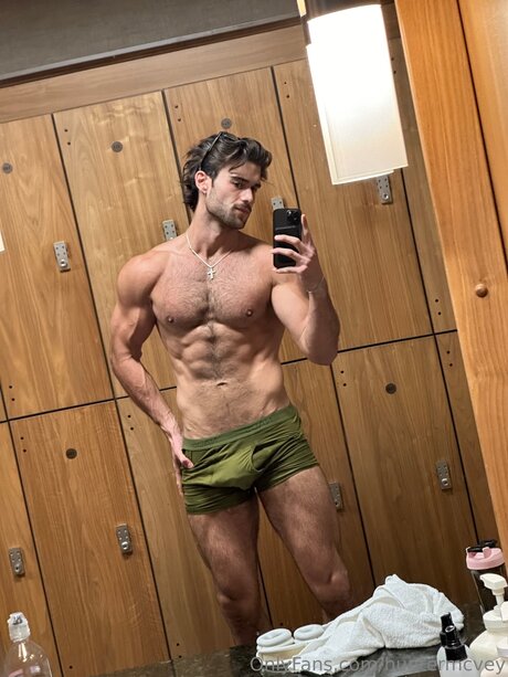 Huntermcvey model heiße bild