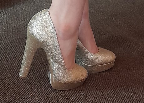 Goddess Elize heiße xxx archiv