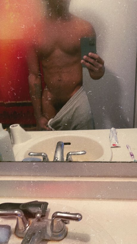 _SUITEB0i_ top exklusive foto