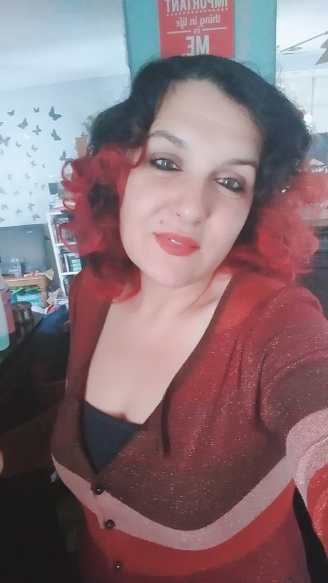 Megan Rayne sexy erwachsene foto