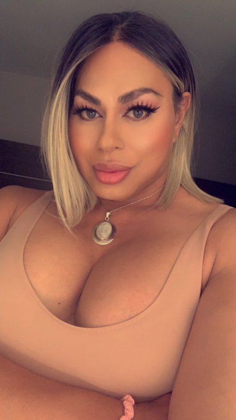 Ts tatiana Exotica heiße nackte galerie