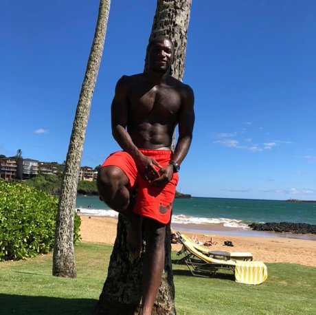 Starts with B heiße porno galerien