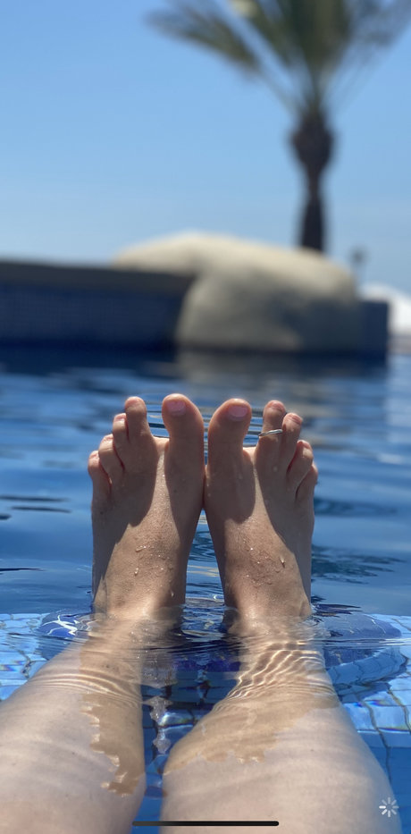 Jennitoes69 nacktheit pornographische bilder