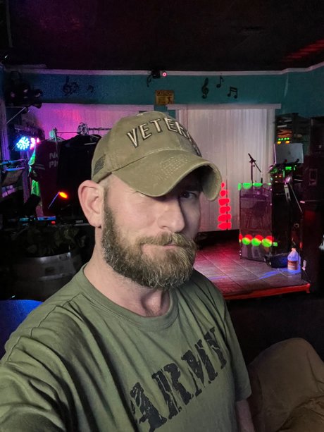 Daddy Trucker schöne nackt bild