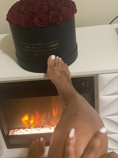 Tricey model nackten fotos