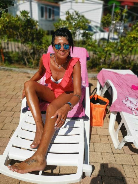 Niky88 sexy pornografische galerien