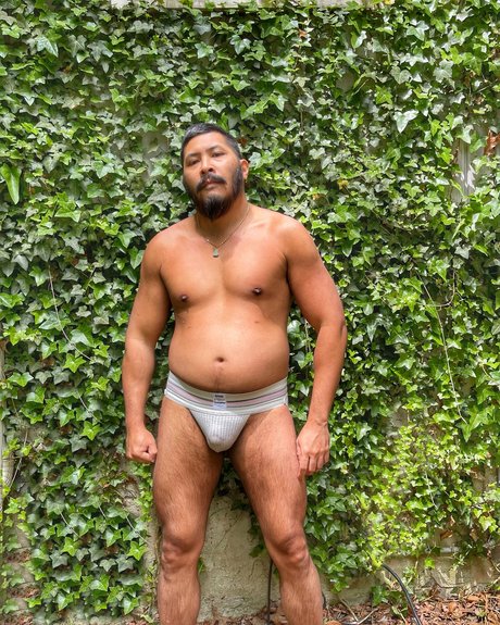 Someasiandude porno freie bild