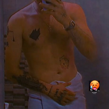 FLOWZY model nette galerien