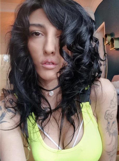 Sonia Andreea hübsche nackten fotos