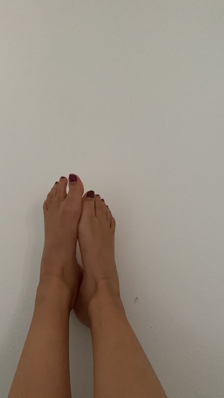 juicy feet model nackt galerien