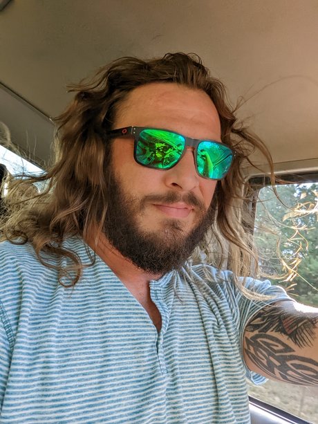 Wes Brown sexy erwachsene bilder