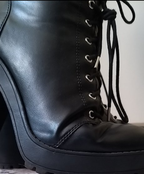 Spoiled Sole erotische porno fotos