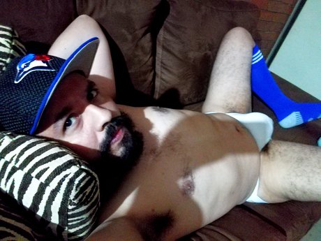 Jaguar latino a pelo model nackt bild