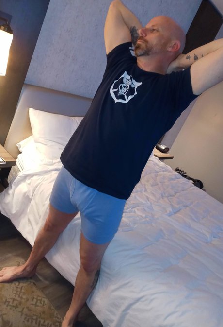 Rocco Martini nackt hd archiv