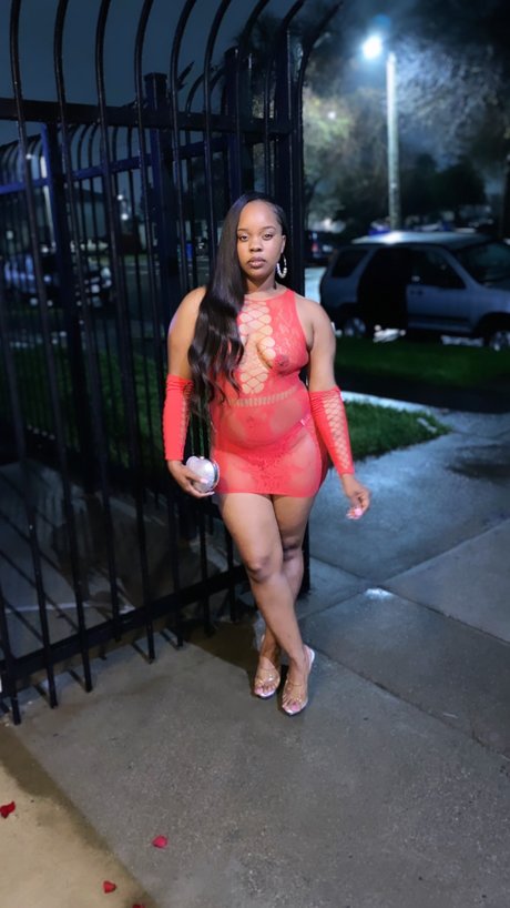 Imalreadyfamousbootsieboo nackt kunst archiv