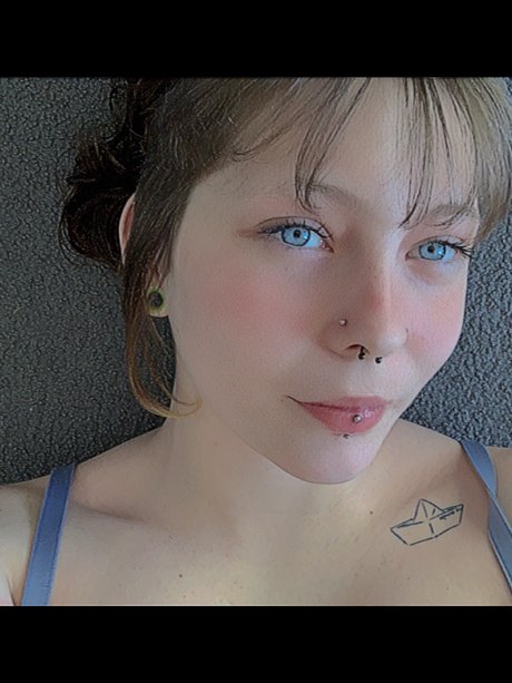 Neve sexy nackte galerien