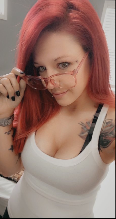 Crystal Lund exklusive nackten galerien