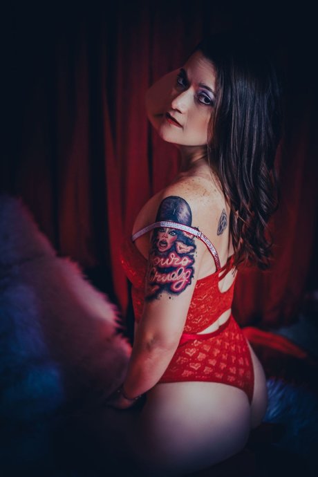 Liv N Lifted schauspielerin kostenlose foto