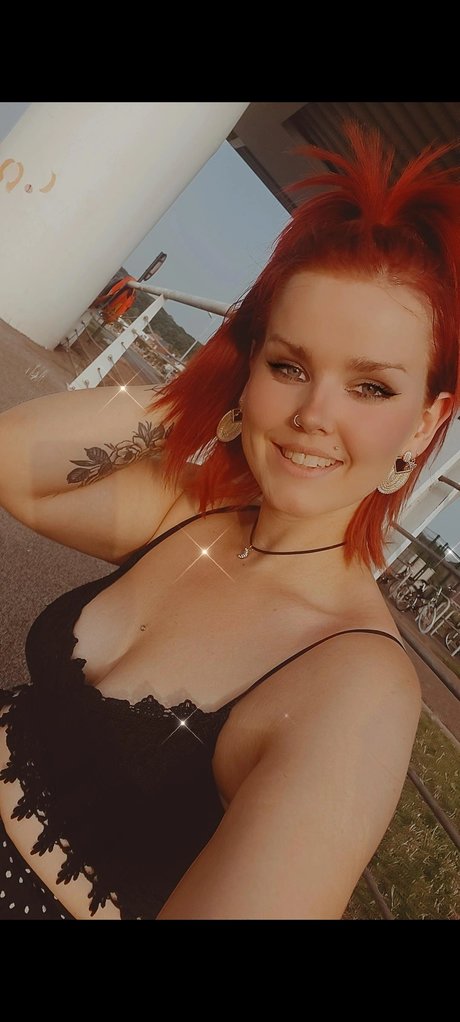 Femke Wouters schöne pornografische foto