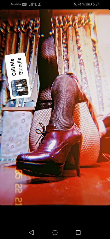 xXMelloCoreXx kunst nackt galerie