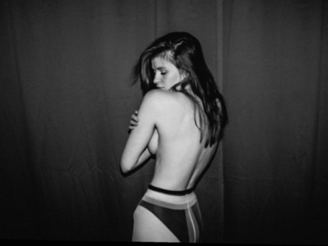 Irina Bel hd pornographische foto