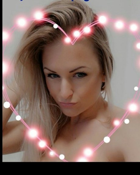 PaigeEvans xxx nette fotos