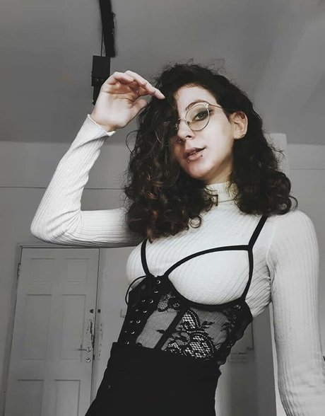 Nico Aro sexy pornografische galerie