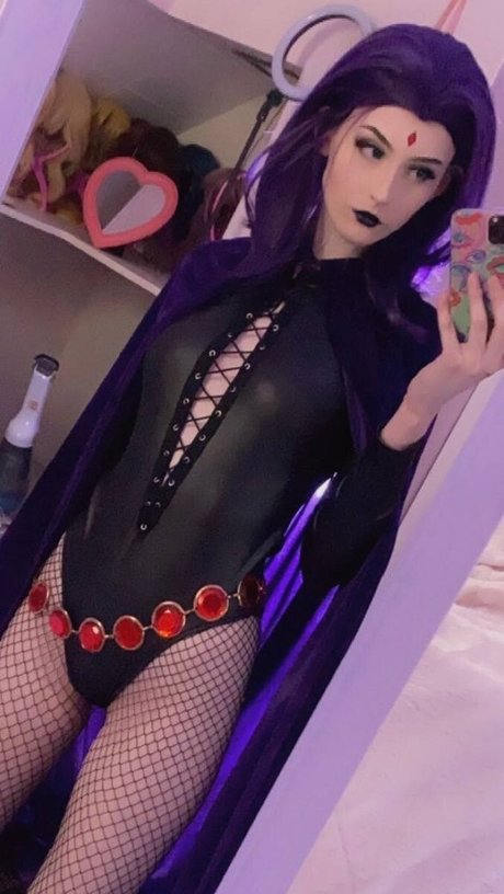 Soggyalien22 erwachsene pornographische bild