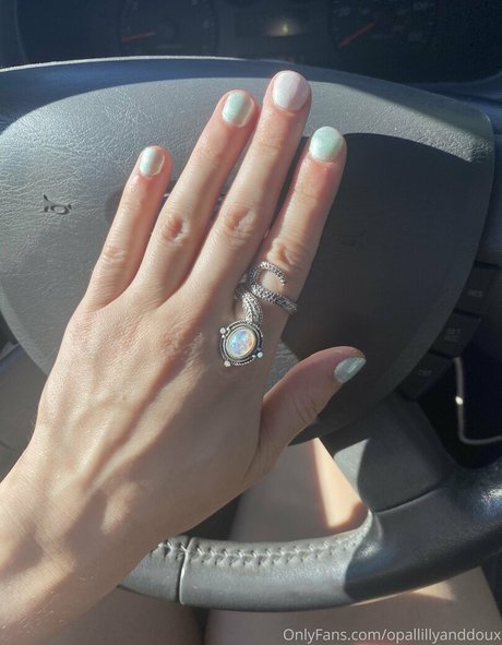 playmate-onlyfans erwachsene akt galerie