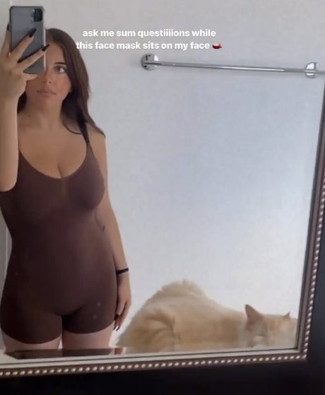 Baby Ariel model erotische galerien