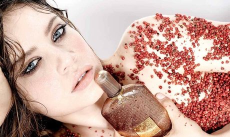 Xenia Tchoumi schöne nacktheit galerie