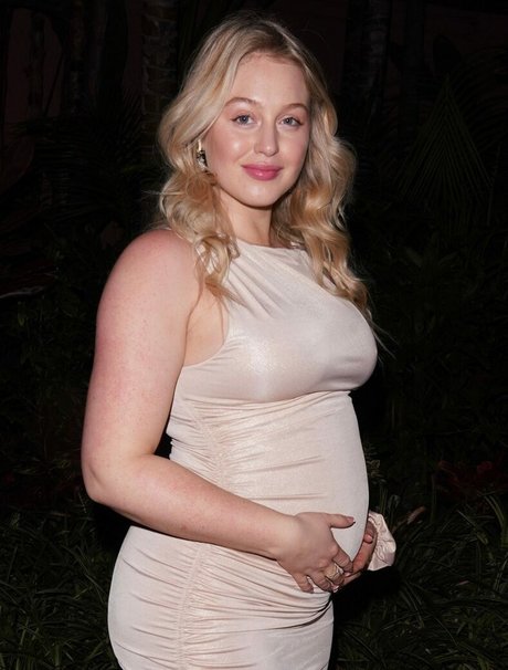 Iskra Lawrence erwachsene pornographische bild
