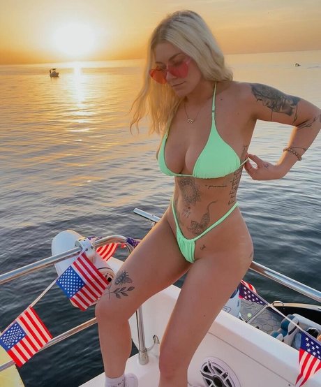 Taylor Hughs beste schöne galerie