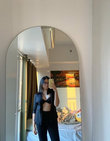 Sugaushi schauspielerin schöne foto