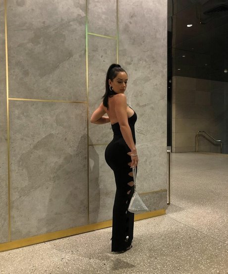 Amy Watchirs perfekte nacktheit galerie