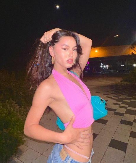 Beca Michie porno hd bild