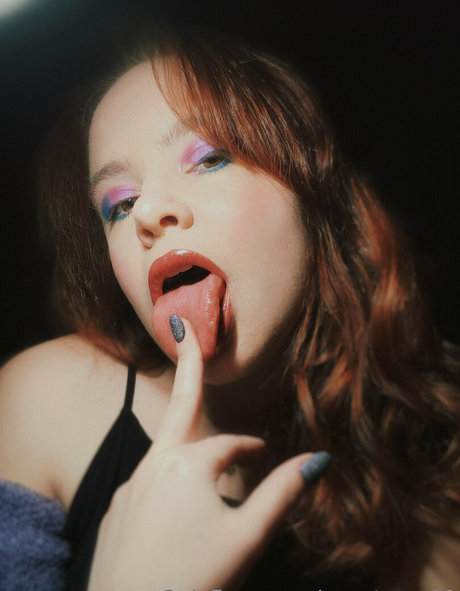 anast ass11 model perfekte bild