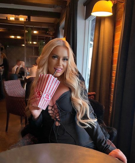 viplaurenxx freie xxx archiv