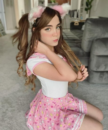 Staryuuki schauspielerin erotische bild