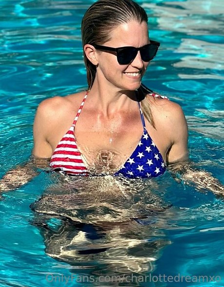 charlottedreamxo xxx nackte foto