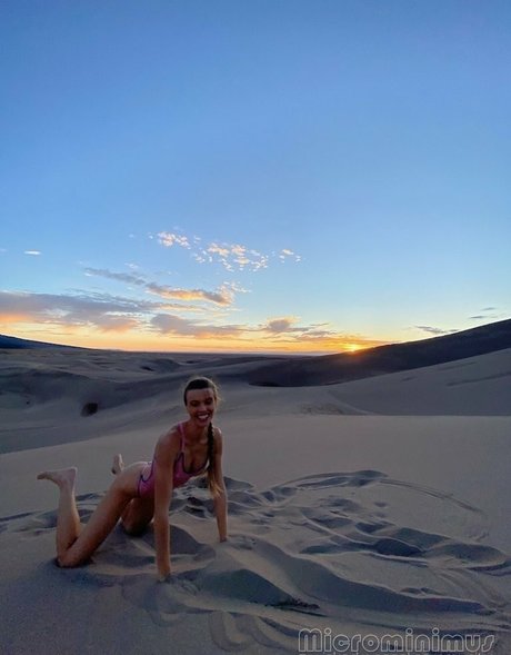 Love Moxxi freie nackte galerie