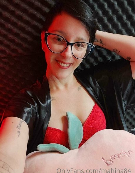 mahina84_ schauspielerin perfekte archiv