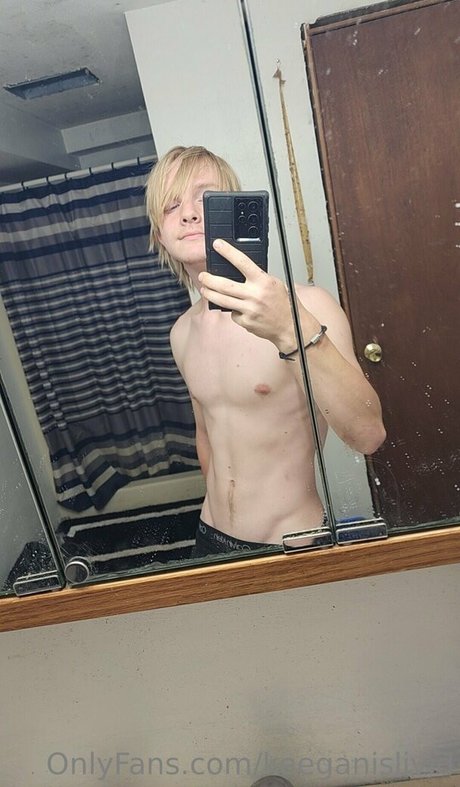 keeganislivid schöne pornostar fotos