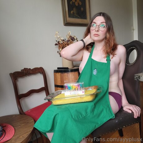 Ayyplusx nackt sex bild