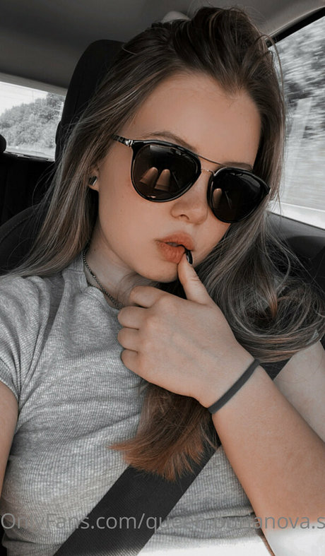 free top queen 1 nackt kostenlose bilder