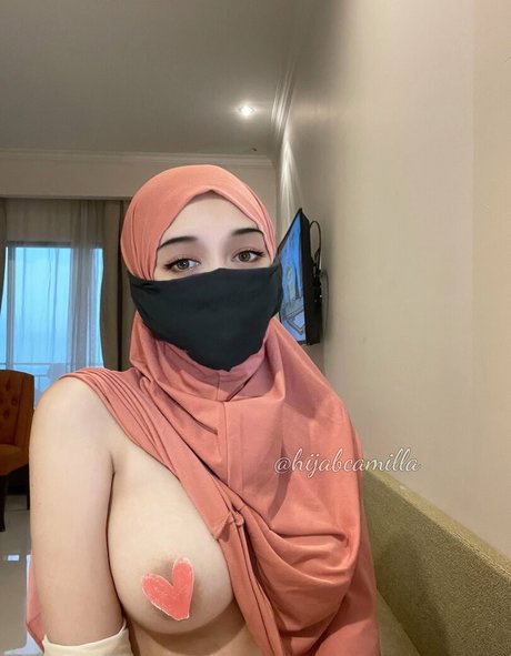 Hijab Camilla nackt heiße bilder