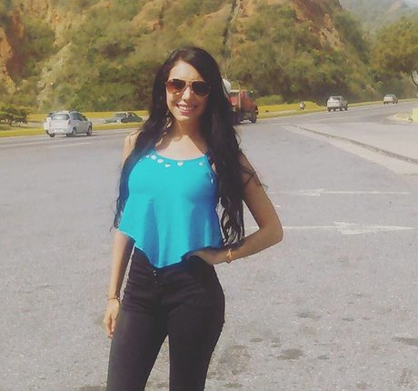 strand-milf-onlyfans kostenlose hübsche foto