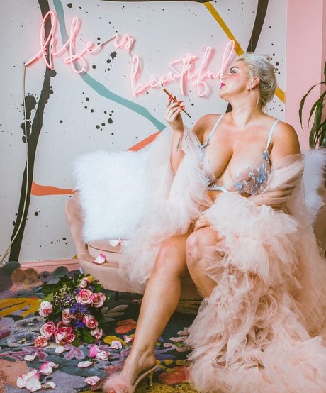 niederländische onlyfans kunst nacktheit bilder